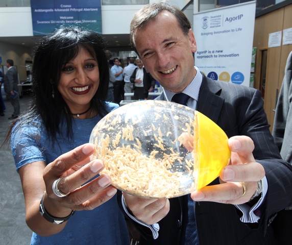  Secretary of State for Wales Alun Cairns visits Festival of Innovation